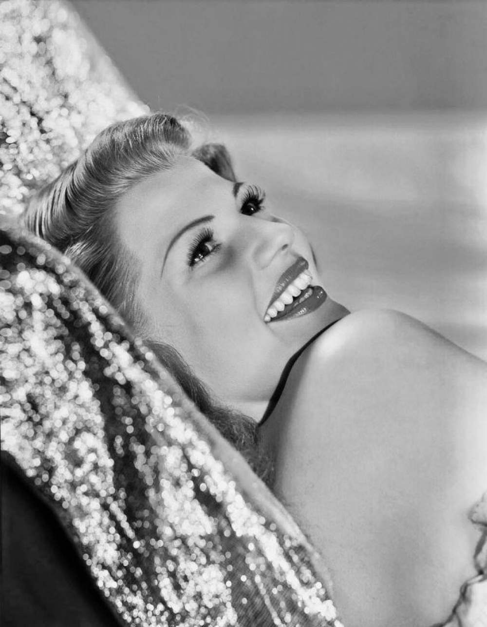 Rita Hayworth en “Down to Earth” 