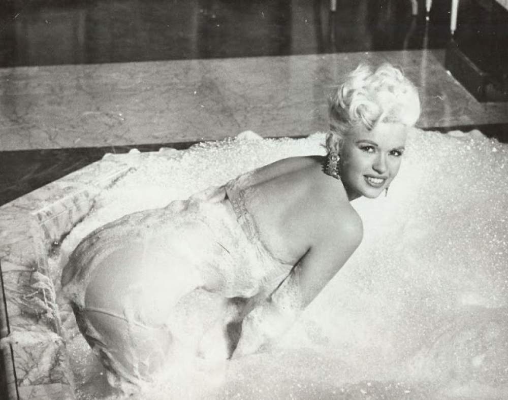 Jayne Mansfield durante Will Success Spoil Rock Hunter?