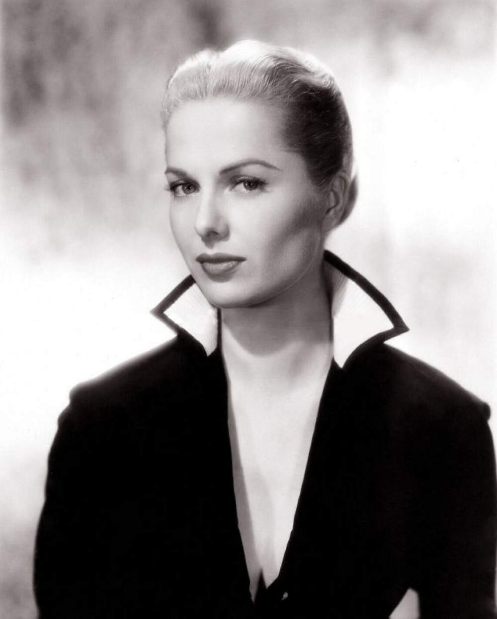 La actriz actriz tejana Martha Hyer 