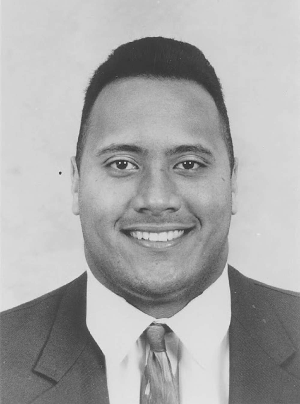 La roca en sus años de universitario