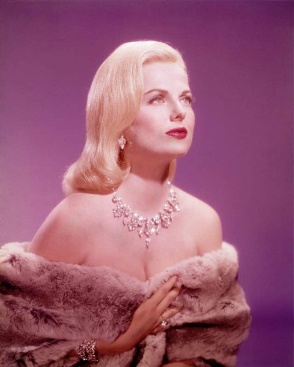 La actriz actriz tejana Martha Hyer 