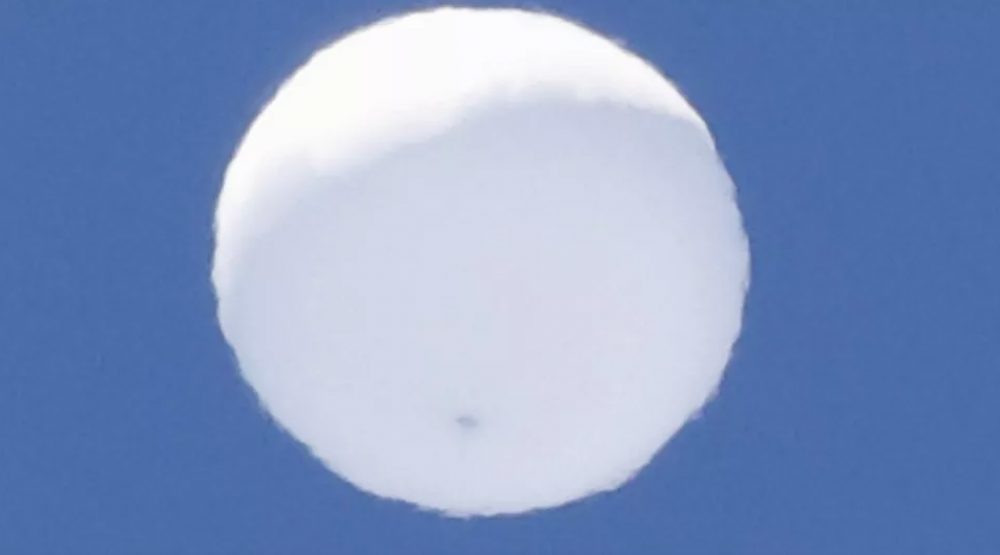 Un ovni esférico avistado en los cielos de Japón