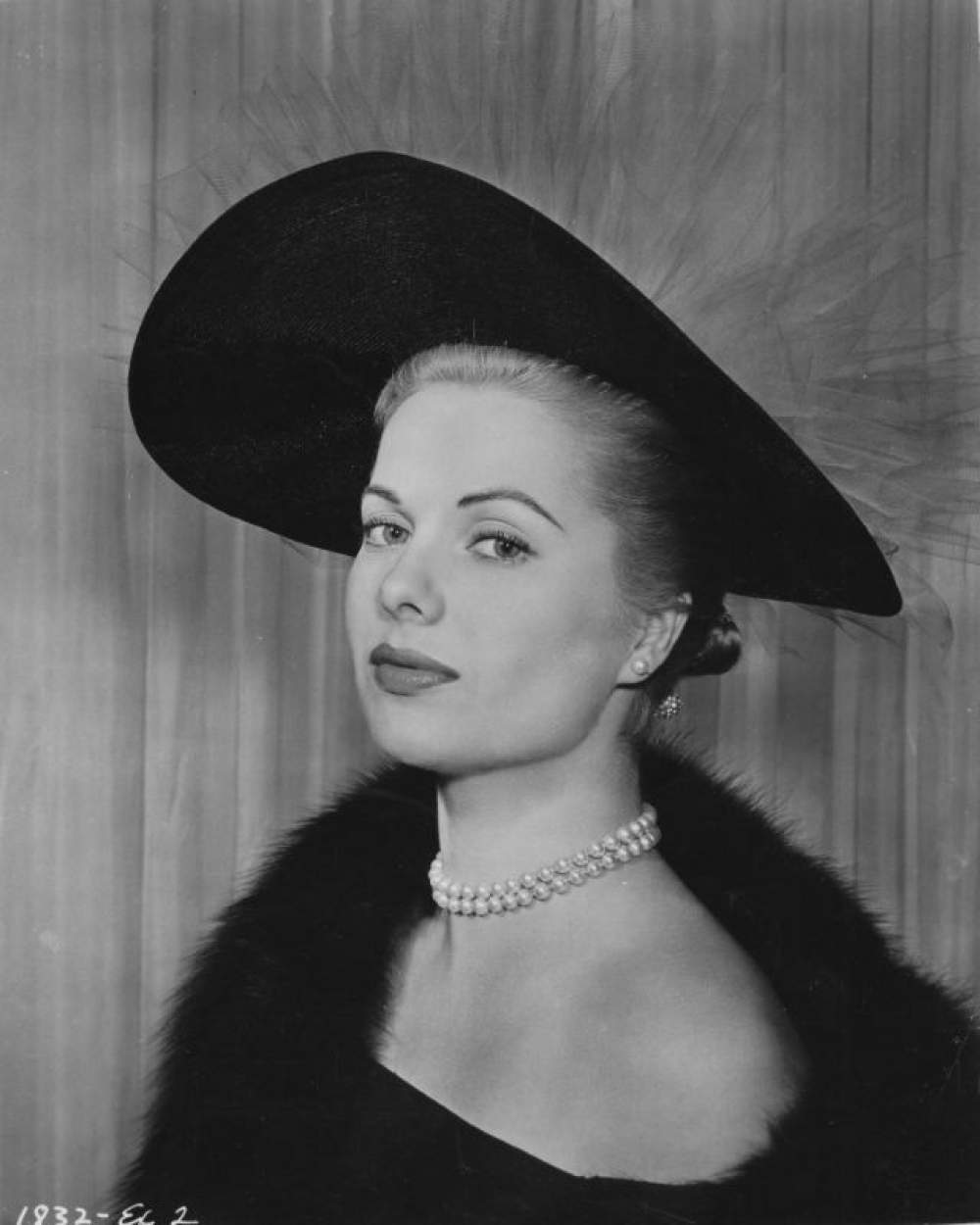 La actriz actriz tejana Martha Hyer 