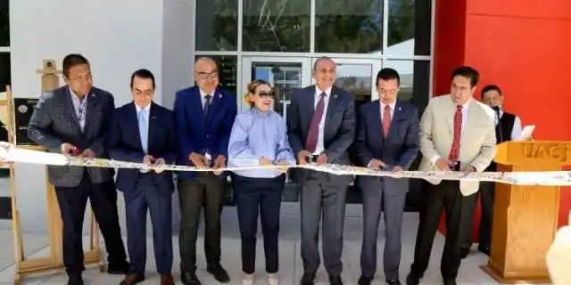 UACJ inaugura edificio para el área de arquitectura, diseño y arte