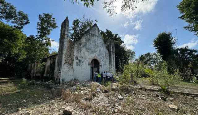 Inicia la reconstrucción y restauración del Templo de X-Querol, en Quintana Roo