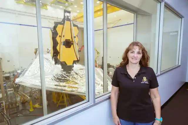 Sandra Irish de la NASA gana el premio de la Sociedad de Mujeres Ingenieras 2023