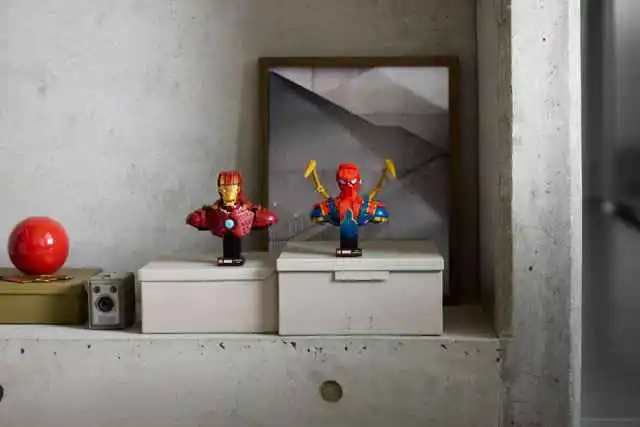 Lego presenta figuras de Iron Man y Iron Spider-Man