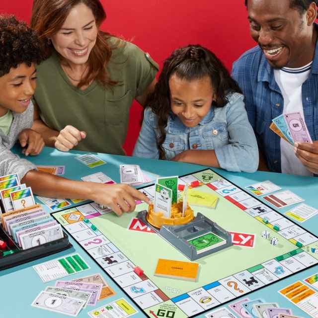 Hasbro cambia la experiencia del Monopoly