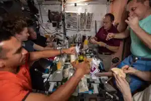 Celebraciones de Acción de Gracias en el espacio