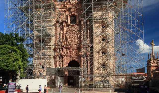 Restauración de la Parroquia de Santa Prisca y San Sebastián