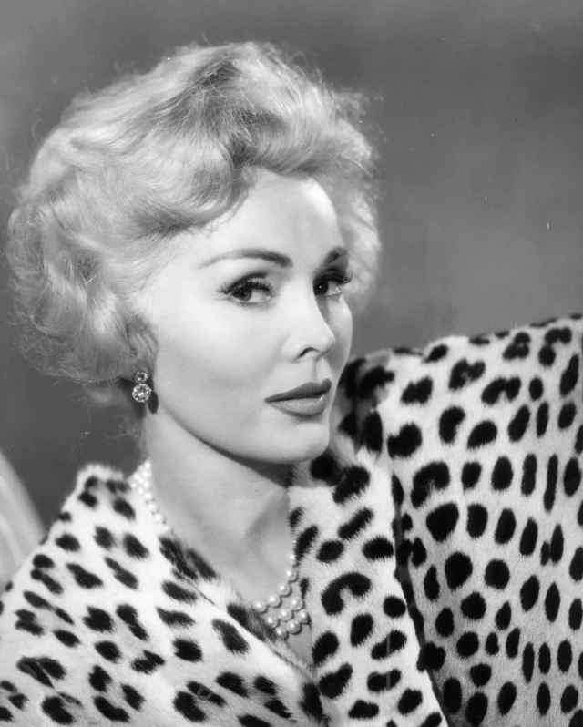 La joven y glamurosa Zsa Zsa Gabor