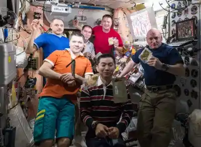 Celebraciones de Acción de Gracias en el espacio