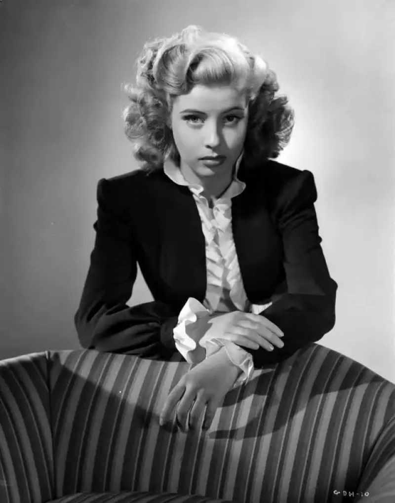 La actriz Gloria DeHaven