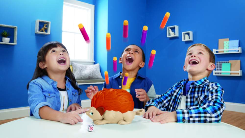 Hasbro crea organización de impacto en la infancia