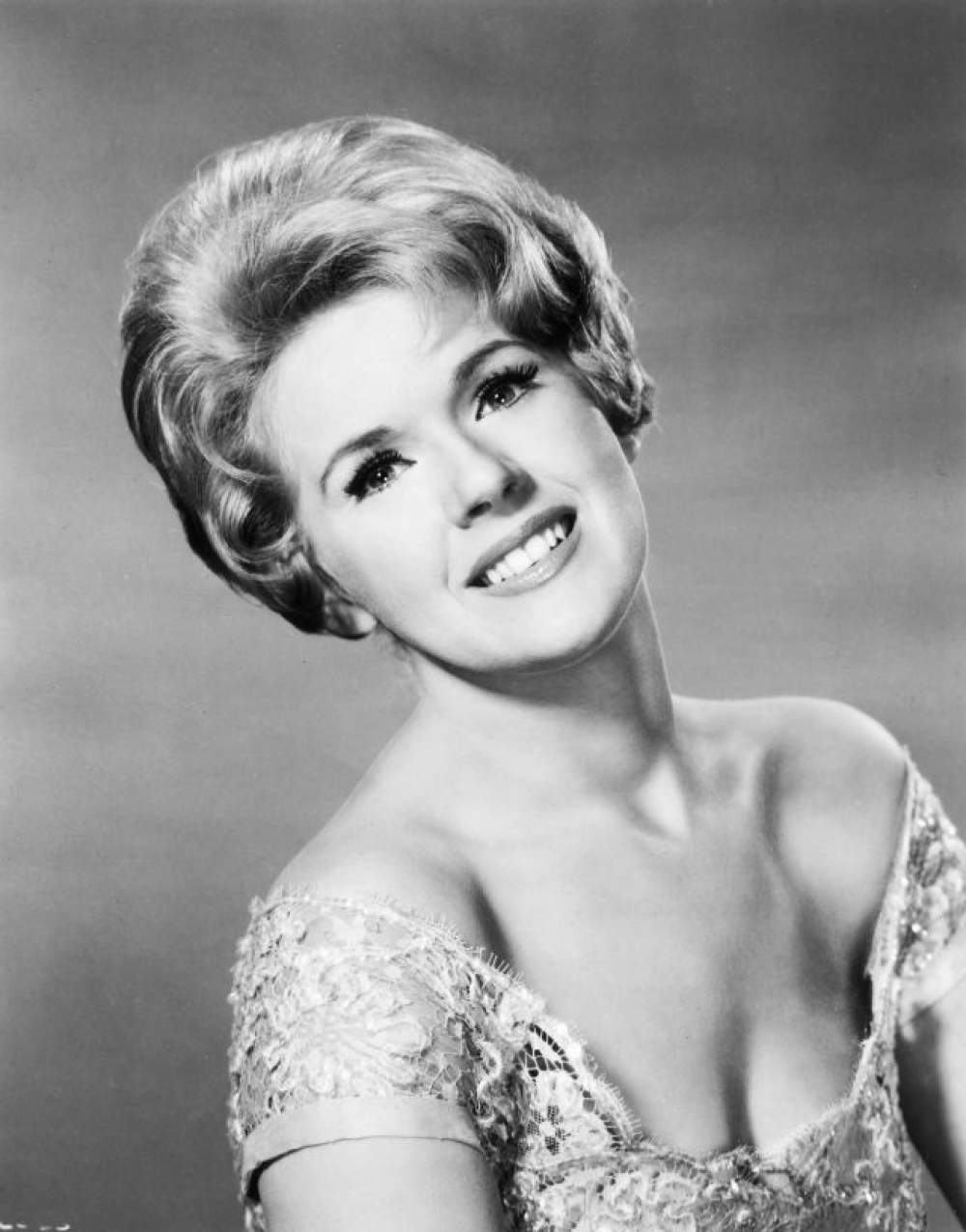 La actriz Connie Stevens 