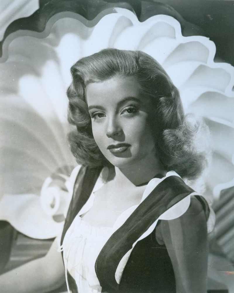 La actriz Gloria DeHaven