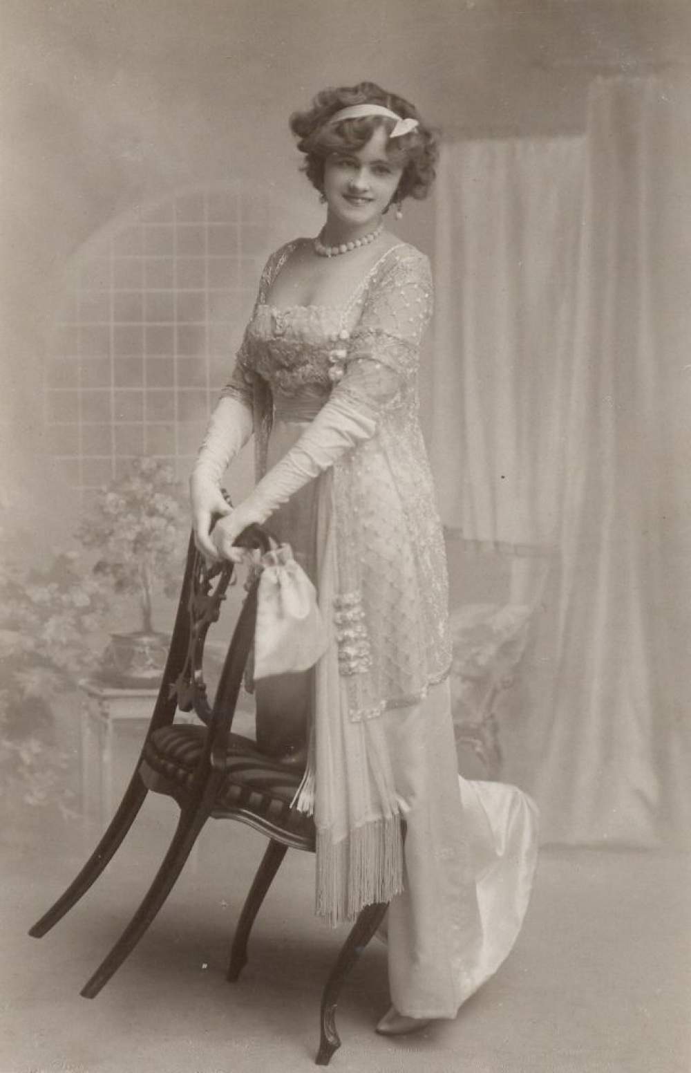 La actriz Gertie Millar