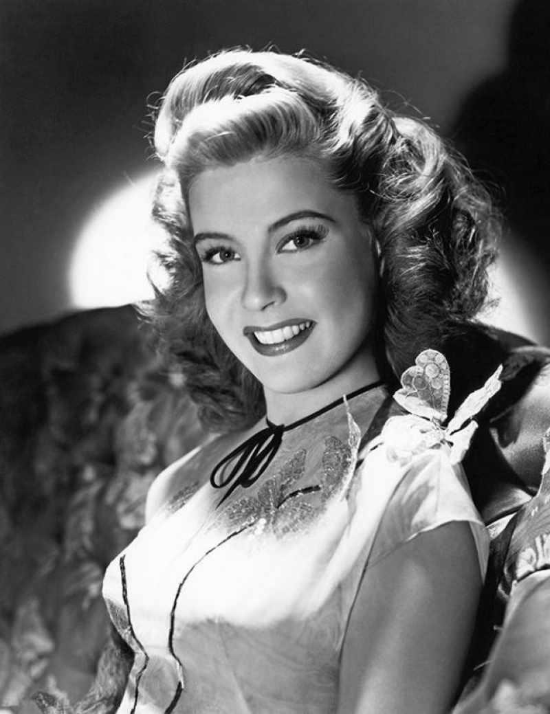 La actriz Gloria DeHaven