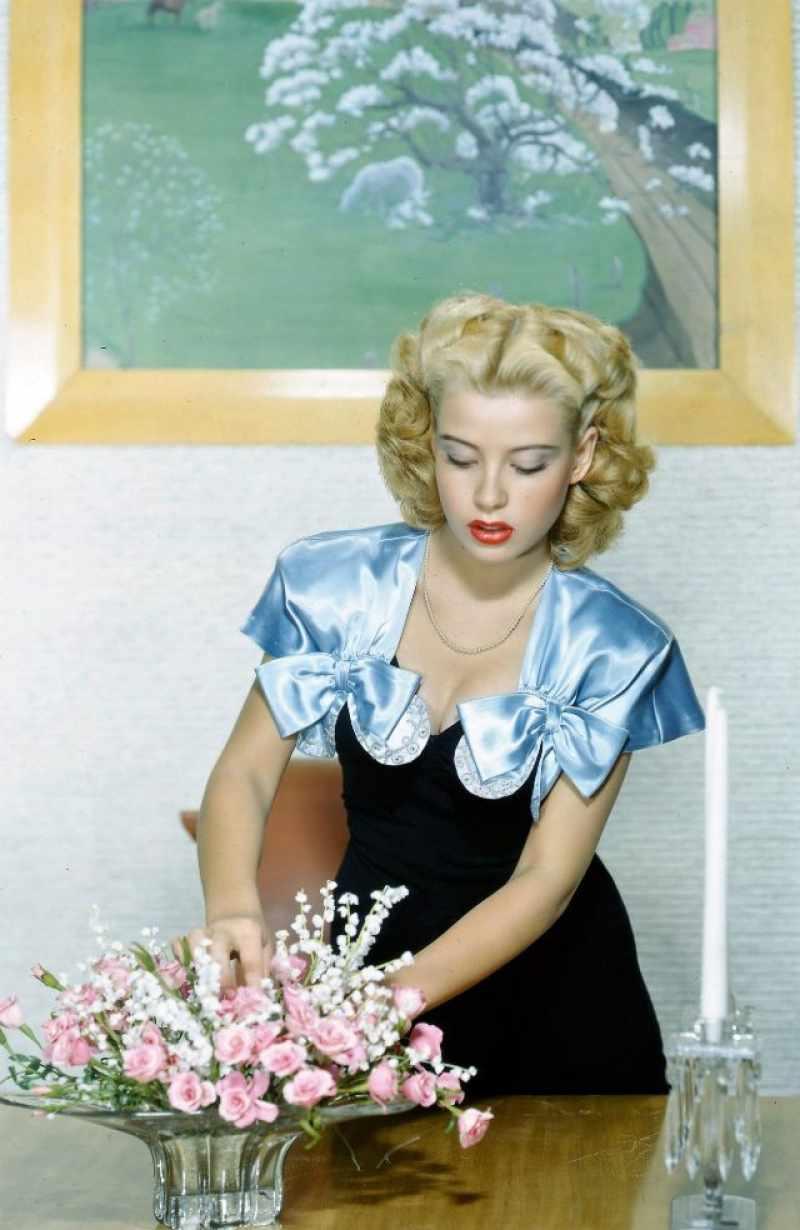 La actriz Gloria DeHaven