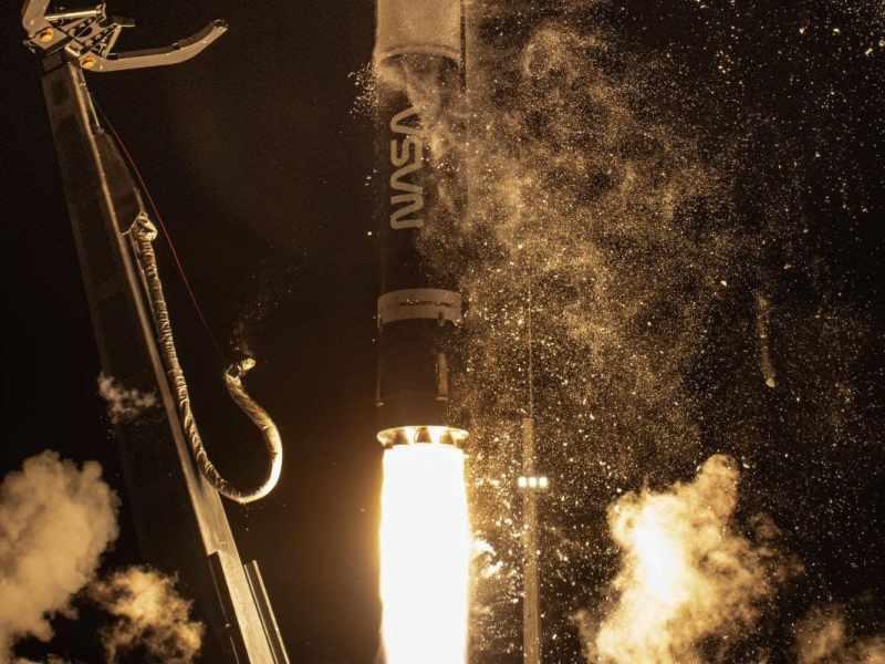 ¡Recién Lanzado! Satélite del tamaño de microondas